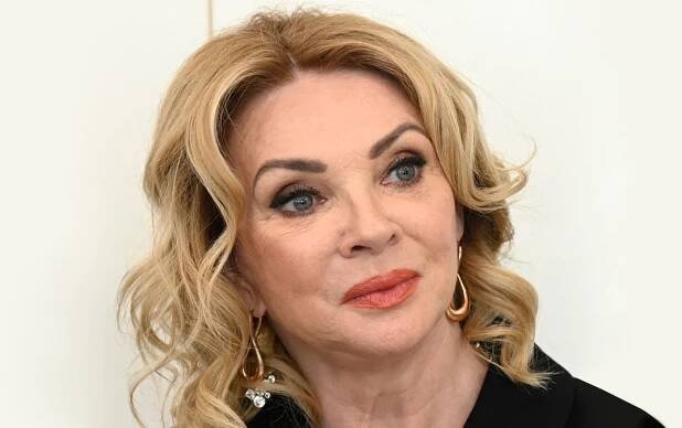 Zdena Studenková oslaví 70. Její tipy, jak se udržet fit? Mladší partner, tvrdá dřina a plastiky - Proženy.cz