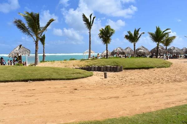 Now-Onyx-beach-view