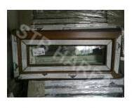 Okno 90x40 zlatý dub sklopné TROJSKLO