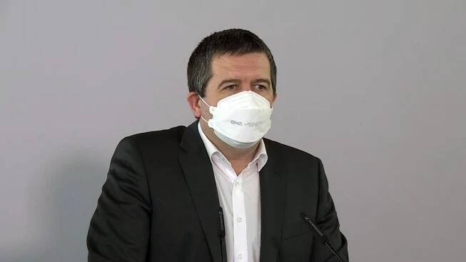 Hamáček: K nouzovému stavu není zatím důvod. Budoucí lockdown ale nemůžeme vyloučit