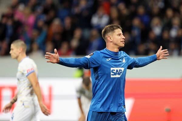Hoffenheimu se investice do Hložka začíná vyplácet, český útočník dvěma góly pokořil Dynamo Kyjev