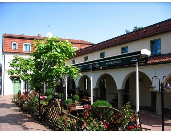 Hotel "Hanácký dvůr*** "- ubytování a dovolená Olomouc
