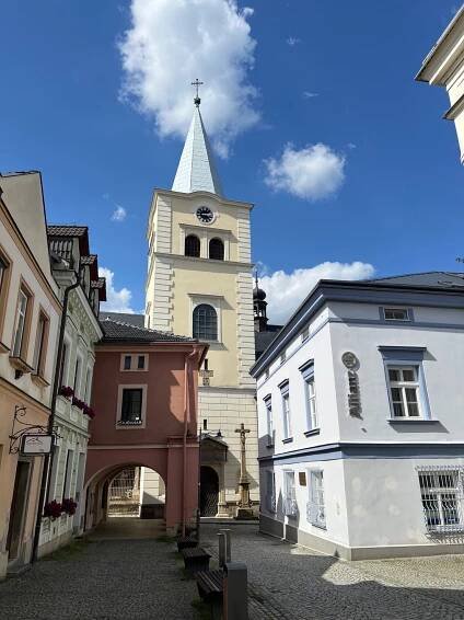 Kostel Nanebevzetí P. Marie - Valašské Meziříčí