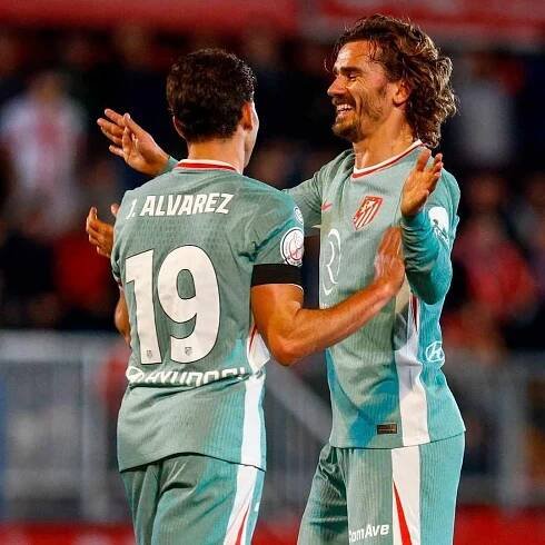 Představení soupeře: Na Letnou míří Atlético Madrid. Protáhne si Simeoneho mašina vítěznou sérii? - 90min.cz