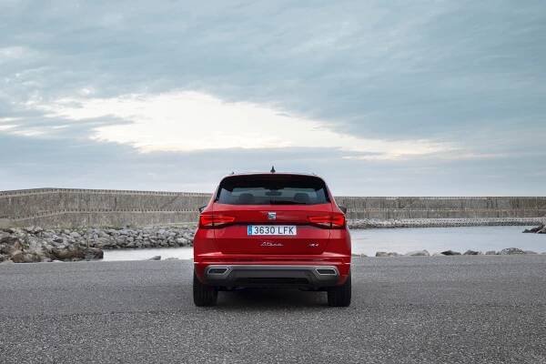 Seat Ateca: Podrobné specifikace vozidel & Interaktivní nástroj pro srovnání