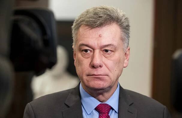 Dej nám něco na politiky a máš podmínku, říká Blažek k zadržení Jiřikovského