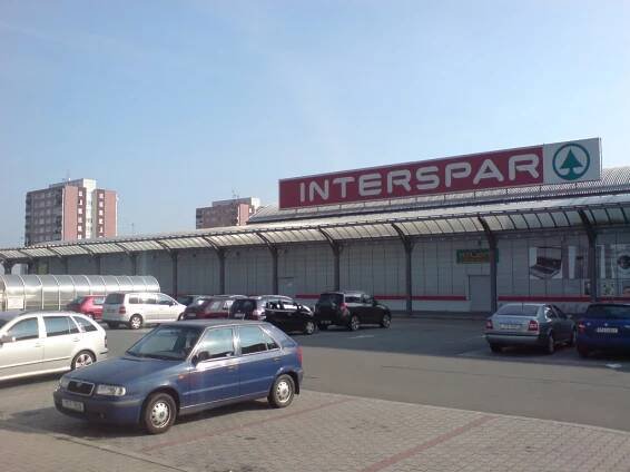 Shopping centre / Nákupní centrum