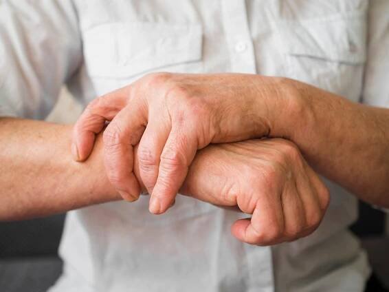 De Quervain's Tenosynovitis: In-Depth Exploration of Causes