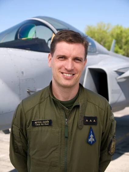 Velitel tygří letky pplk. Daněk překonal metu 3000 letových hodin – CZECH AIR FORCE