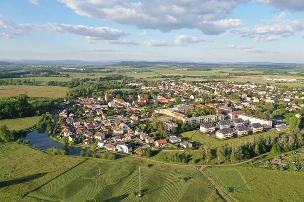 Bakov nad Jizerou — město mezi Máchovým krajem a Českým rájem