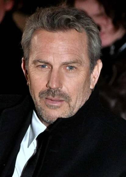Soubor:Kevin Costner Césars 2013.jpg