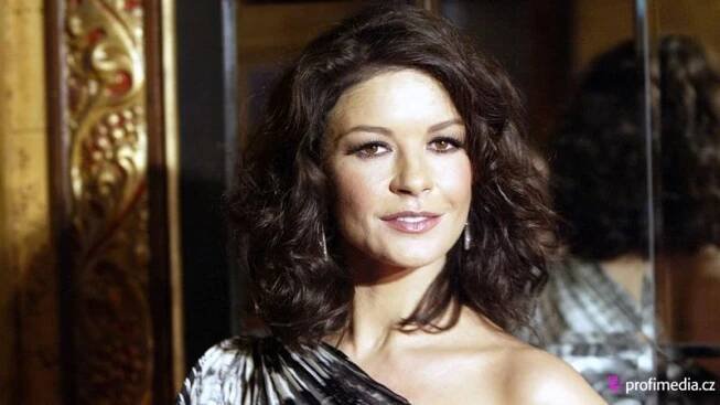 Catherine Zeta-Jonesová se stěhuje z Hollywoodu - Novinky