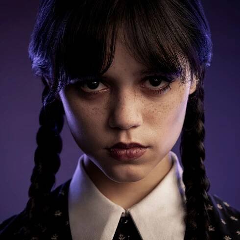 "Wednesday" auf Netflix: Alles über die neue “Addams Family”-Serie