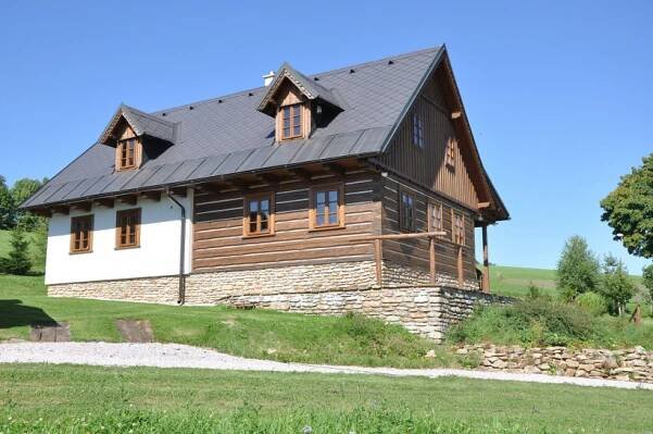 Roubenky - Pila Novotný Jilemnice, stavební a truhlářské řezivo, dřevostavby