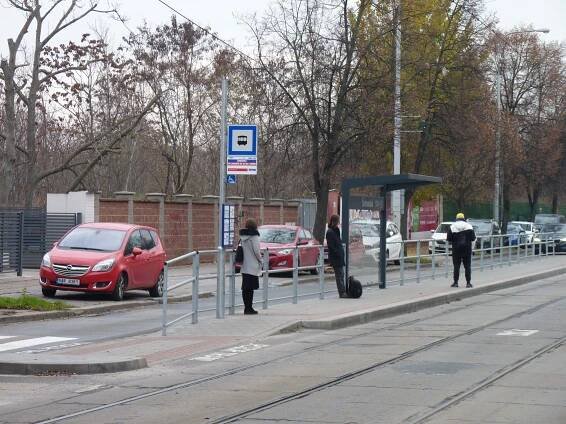 Fotografie - Brno - Štefánikova ulice/zastávka Šumavská - 30.11.2022