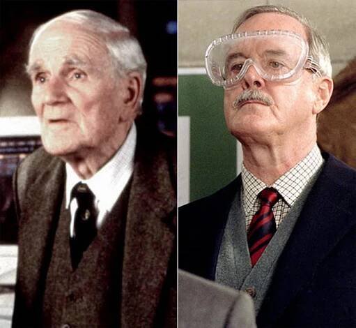 Desmond Llewelyn and John Cleese
