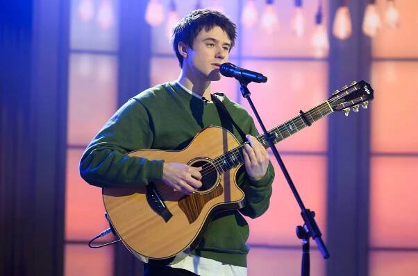 Alec Benjamin Performs 'Let Me Down Slowly' on 'Today' Show: Watch
