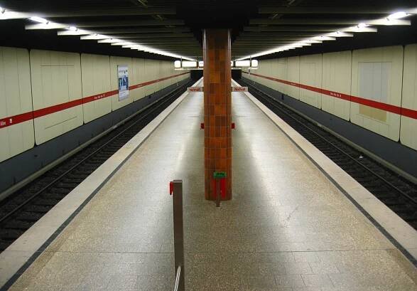 Therese-Giehse-Allee station - Wikipedia