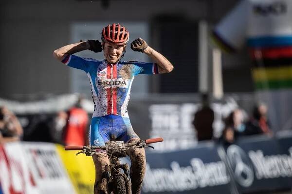 Biková hvězdička Aneta Novotná obdivuje Neffovou a sní o olympiádě