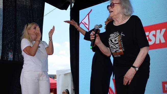 Kubišová na psím festivalu: Nečekaně skočila na pódium!