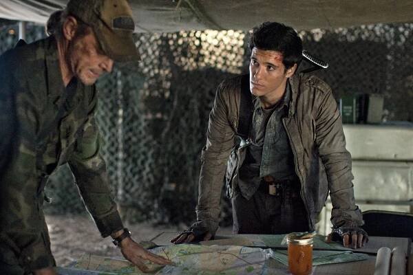 Falling Skies - Worlds Apart - Z filmu - Drew Roy