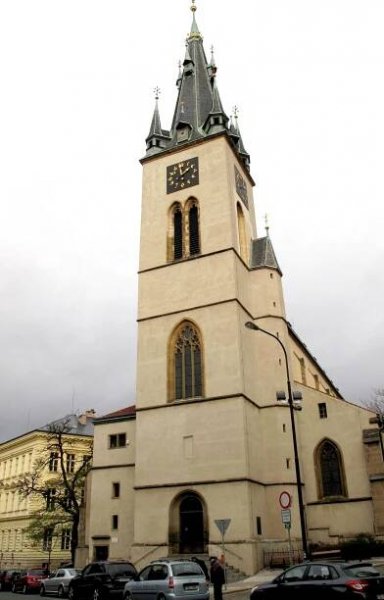 KOSTEL SV. ŠTĚPÁNA – Na boční stěně u vchodu do kostela ze Štěpánské ulice Praha 2 Nové Město – Pamětní desky v Praze