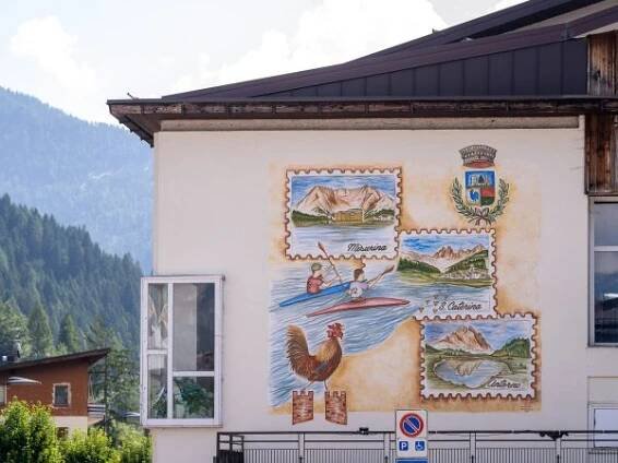 Auronzo di Cadore_parete con laghi_centro città