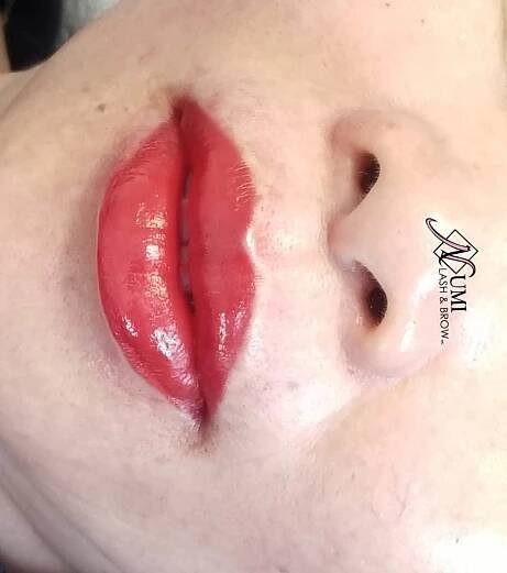 permanent make-up