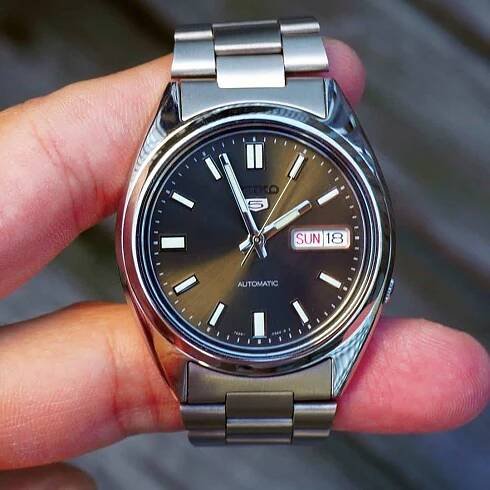 Seiko-5-SNXS79