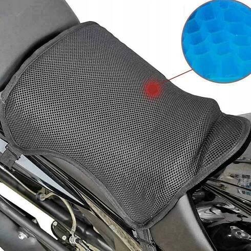 POLŠTÁŘ PRO SEZENÍ NA MOTOCYKLU, UNIVERZÁLNÍ POVLAK NA SEDADLO