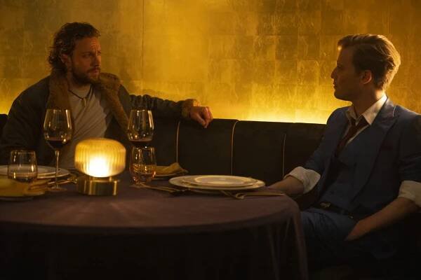 Aaron Taylor-Johnson, Fred Hechinger - Lovec Kraven - Z filmu