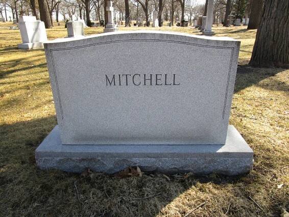Larger memorial image loading...