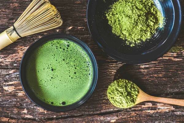 Matcha. Bohatý zelený nápoj a nie veľmi chutný, ale má úžasné účinky - TIANO.sk