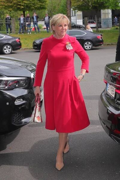 Eva Pavlová přiznala pro Blesk: Šatičky na mě maminka málokdy navlékla!