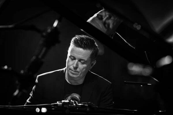 Dirk Maassen - Photos