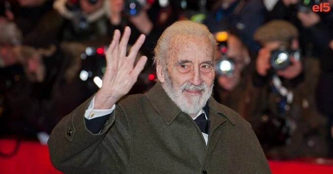 Ve věku 93 let zemřel britský herec Christopher Lee