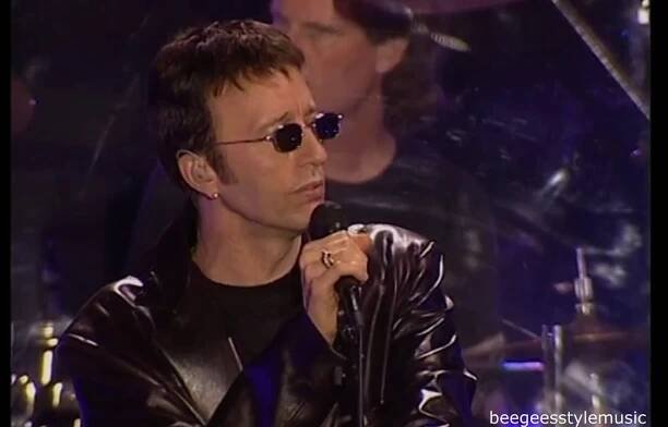 Bee Gees — Massachusetts (Live at Stadium Australia 1999 - One Night Only)