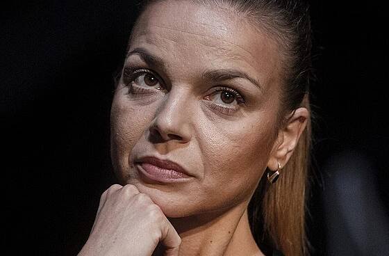 Slovenská herečka Petra Vajdová byla zadržena za řízení pod vlivem alkoholu v...