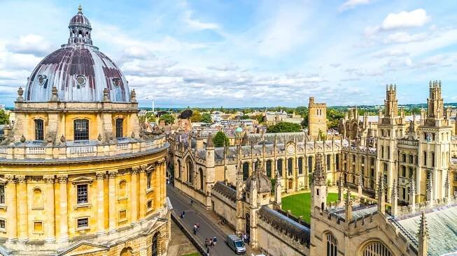 Independent Private School in Oxford . Day and Boarding - Wychwood School