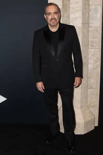 David Zayas kommt zur Weltpremiere von Paramount + And Showtime 's 
