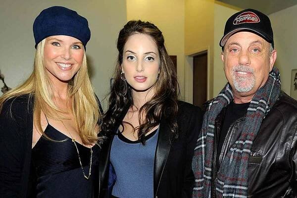 Alexa Ray Joel Got 'Emotional' Watching Parents Billy Joel & Christie Brinkley in New Doc: 'Ultimate Dream Couple' (Exclusive)