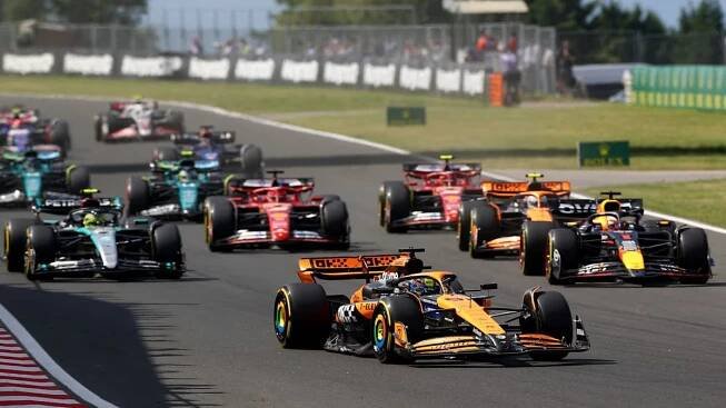Mizerná kamera a čekání na sucho. Formule 1 si zahrává s trpělivostí fanoušků