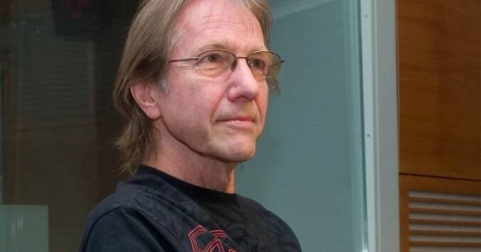 Hudební skladatel a zpěvák Jiří Vondráček vzpomíná a představuje své trio i kvarteto Vokobere
