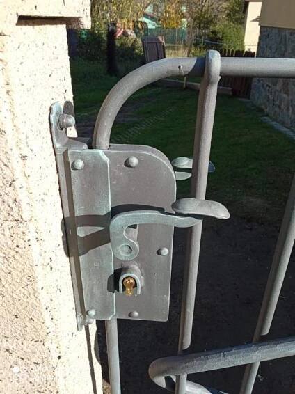 Brány a oplocení, instalace a zapojení pohonů bran Tousek - mwz.cz