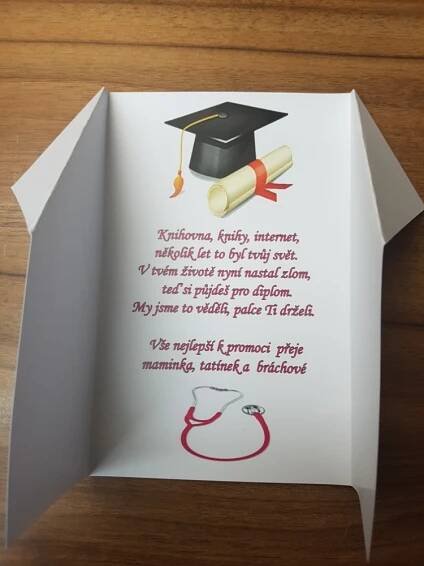 Aranže dárků a přání k promoci a maturitě na objednávku | Služby pro ...