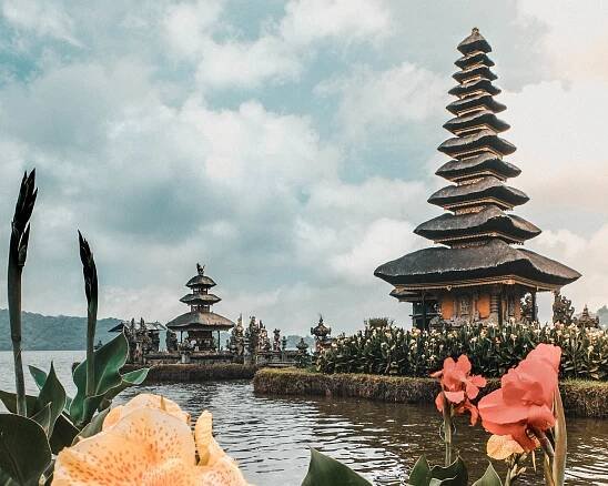 Ulun Danu Bratan Temple