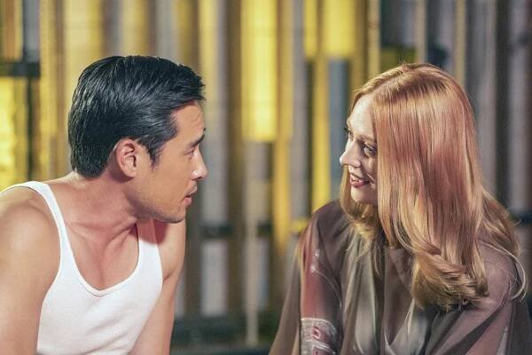 Quantum Leap - Fellow Travelers - Z filmu - Raymond Lee, Deborah Ann Woll