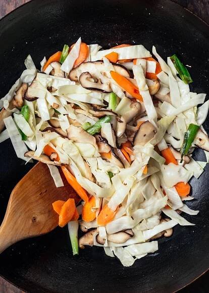 Shanghai Stir Fry Noodles-8414.jpg