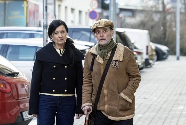 FOTO: David Schneider promluvil o svém životě. – stránka 4