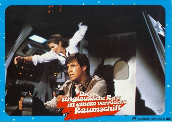 Julie Hagerty, Robert Hays - Připoutejte se, prosím! 2 - Fotosky